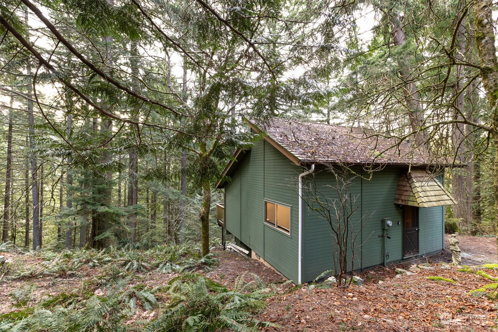 16 Sandalwood Circle