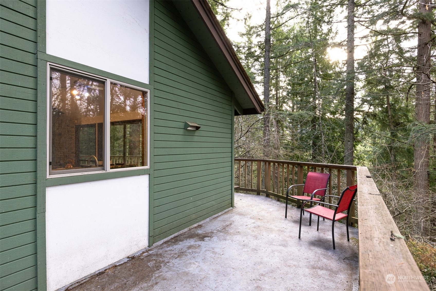 16 Sandalwood Circle