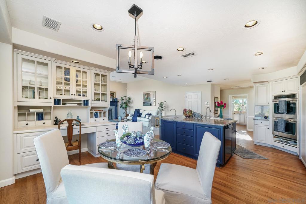 377 Rancho Camino