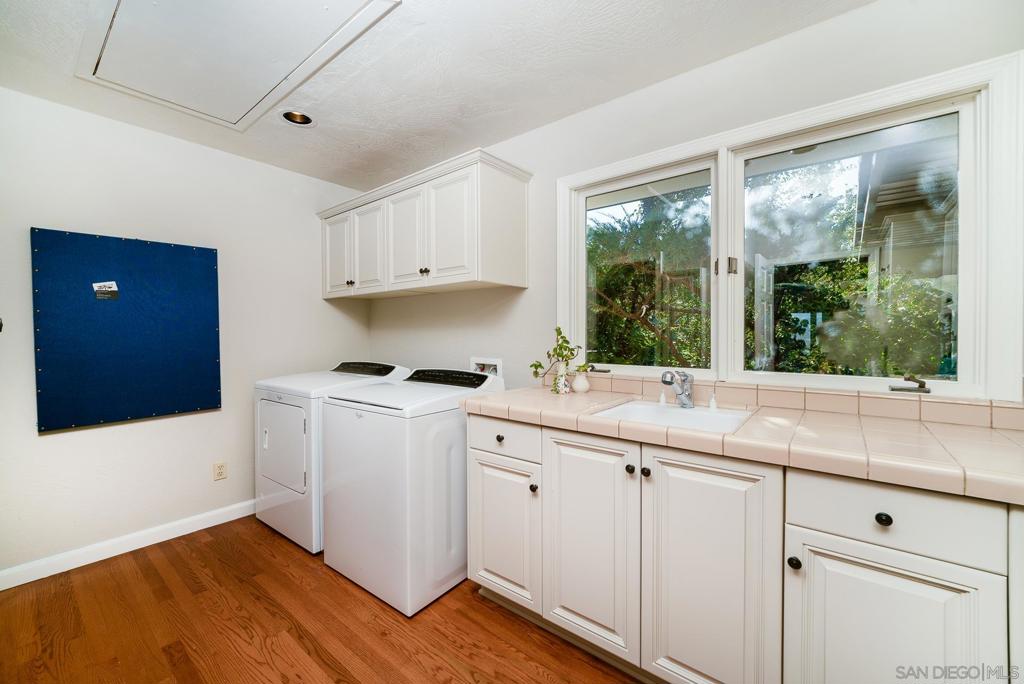 377 Rancho Camino