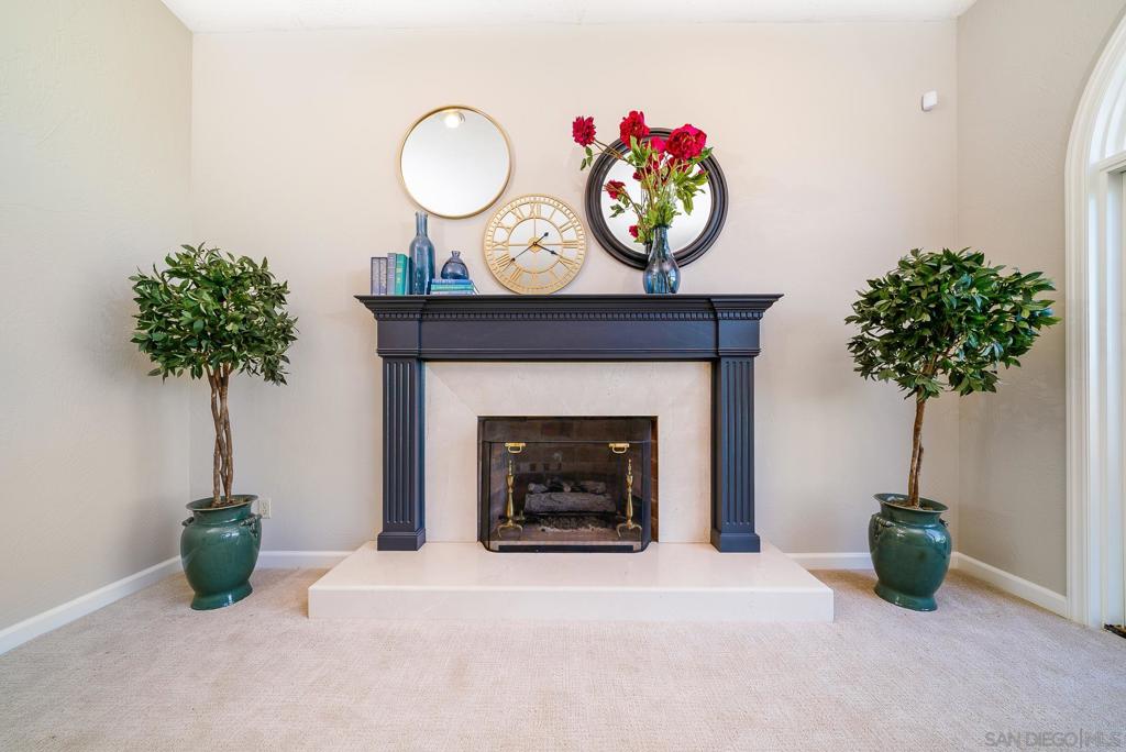 377 Rancho Camino