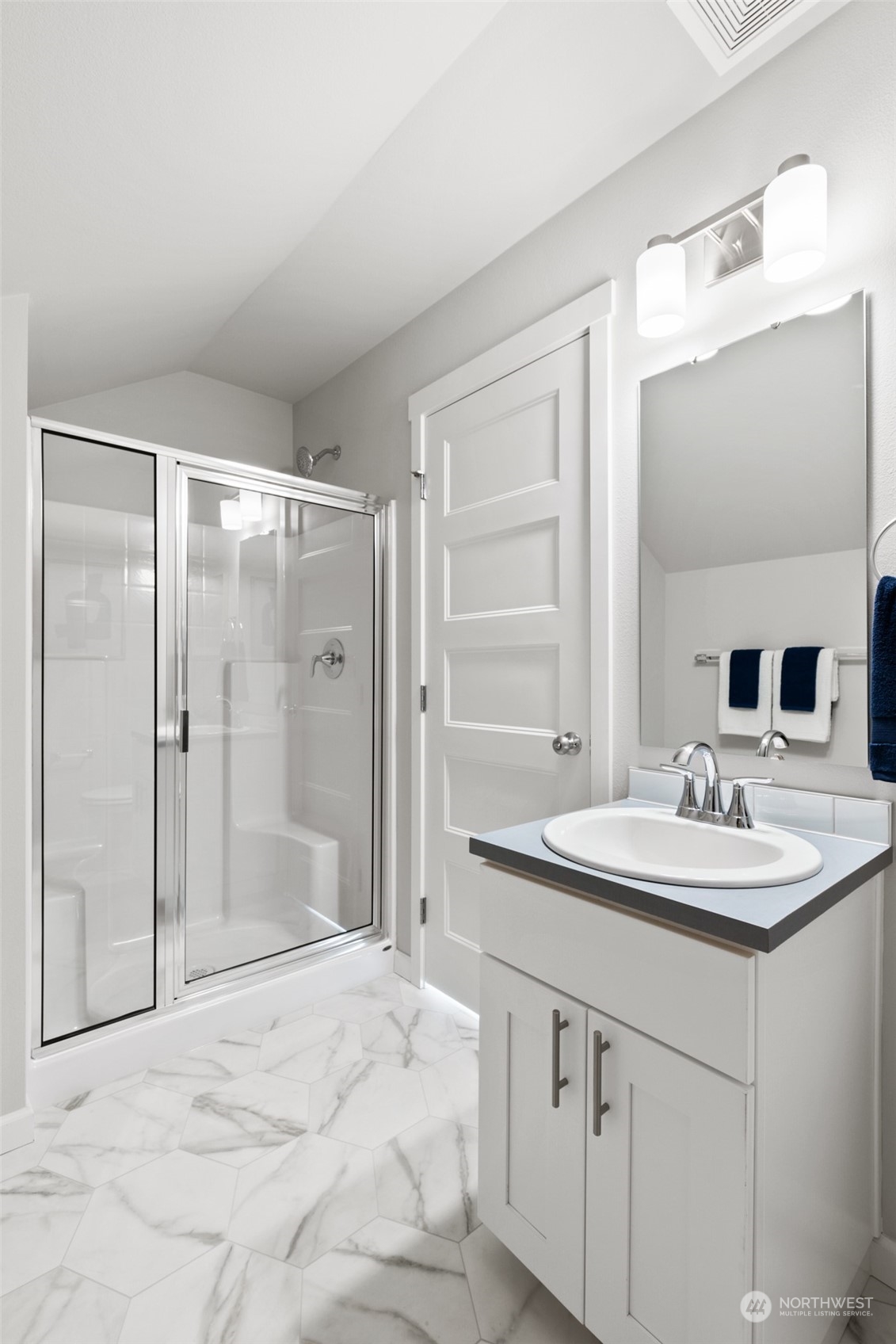 16420 8th Avenue E Unit: 18