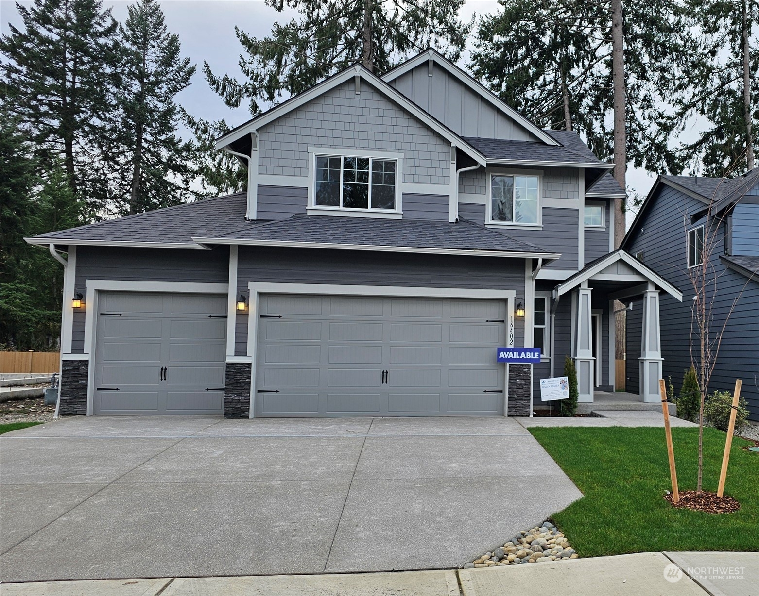 16420 8th Avenue E Unit: 18