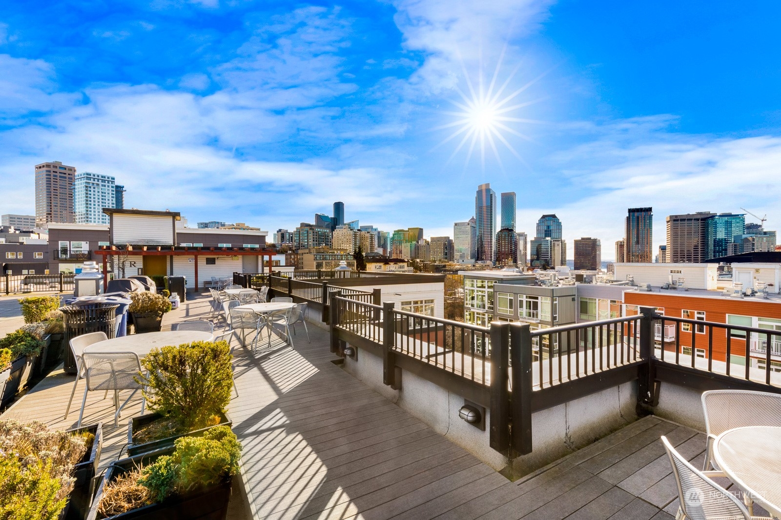 1610 Belmont Avenue Unit: 512