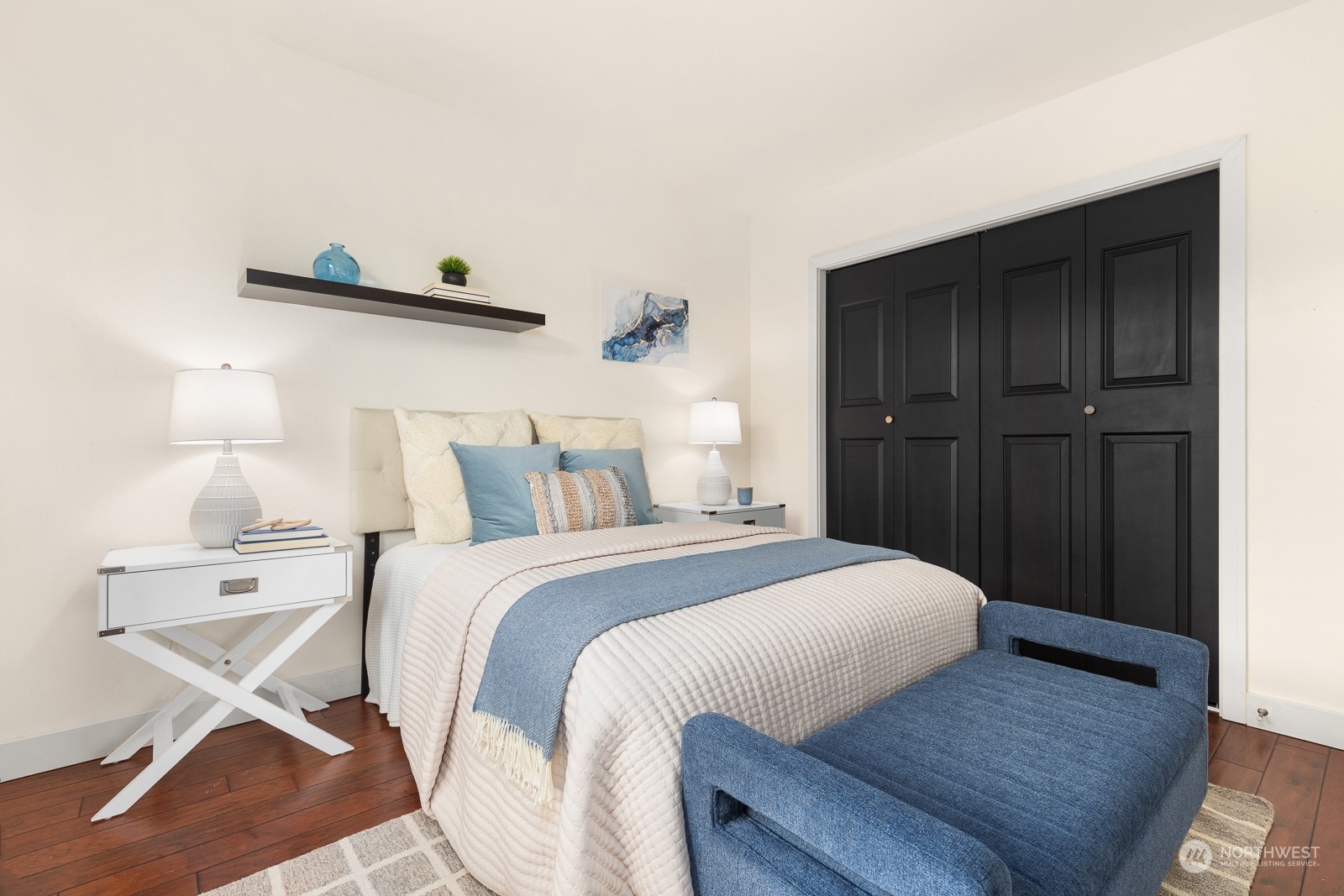 1610 Belmont Avenue Unit: 512