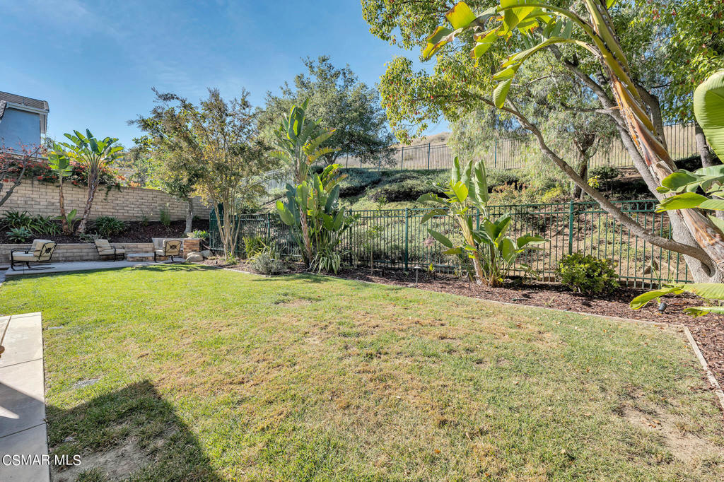 543 Granite Hills Street