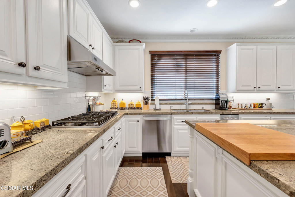 543 Granite Hills Street