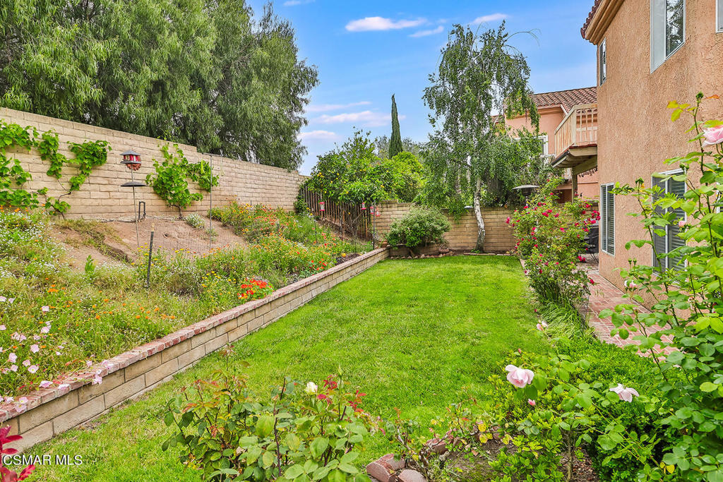 7176 University Drive