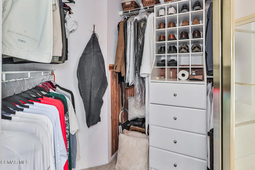 7176 University Drive