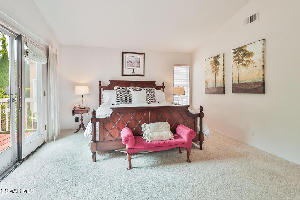 7176 University Drive