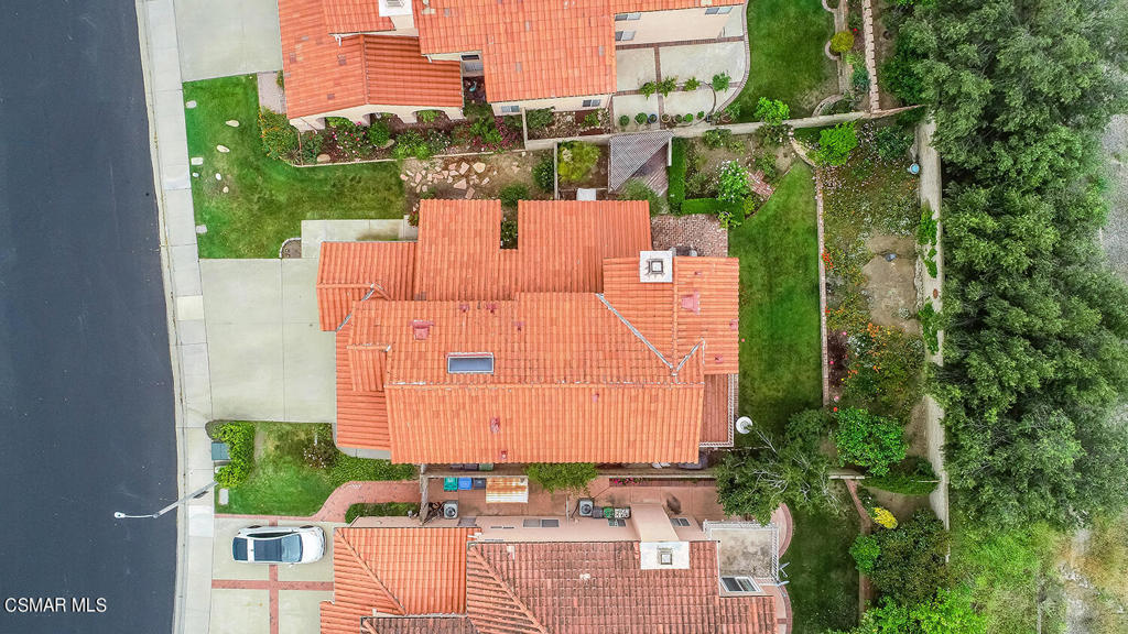 7176 University Drive