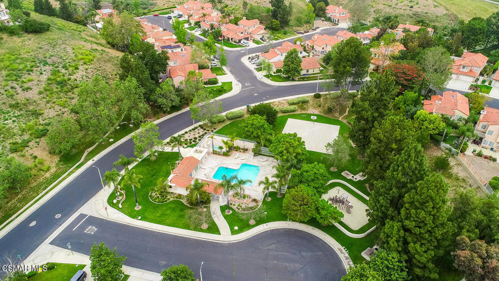 7176 University Drive