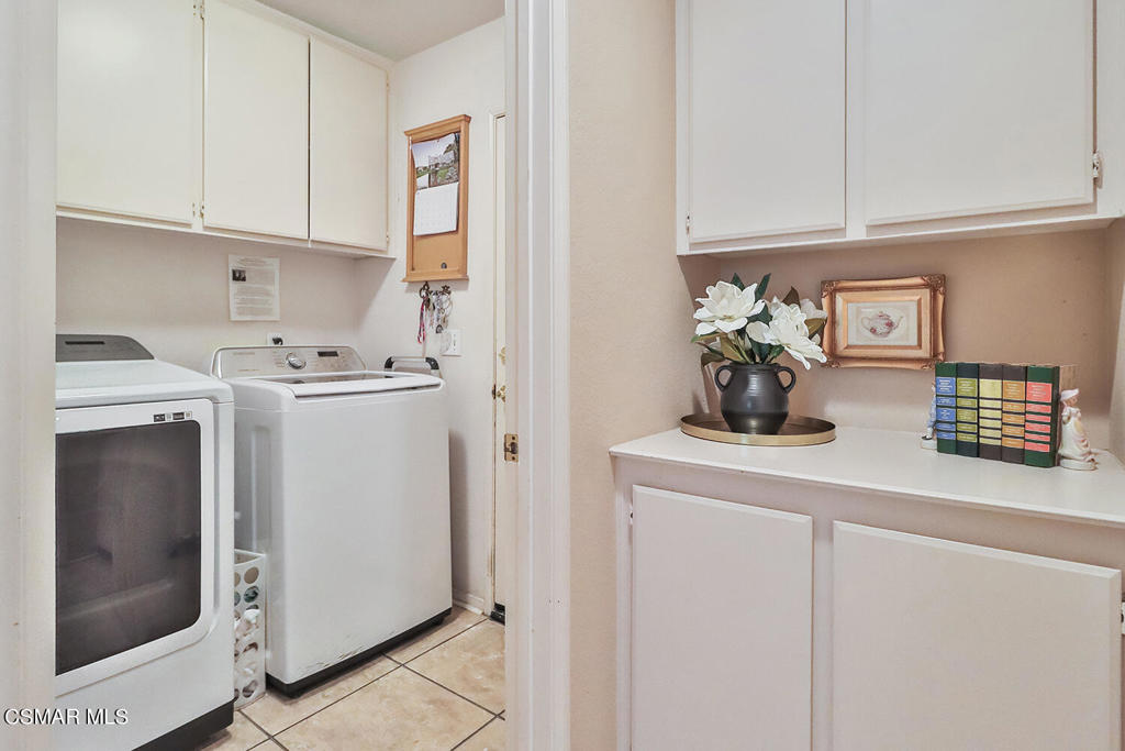 7176 University Drive