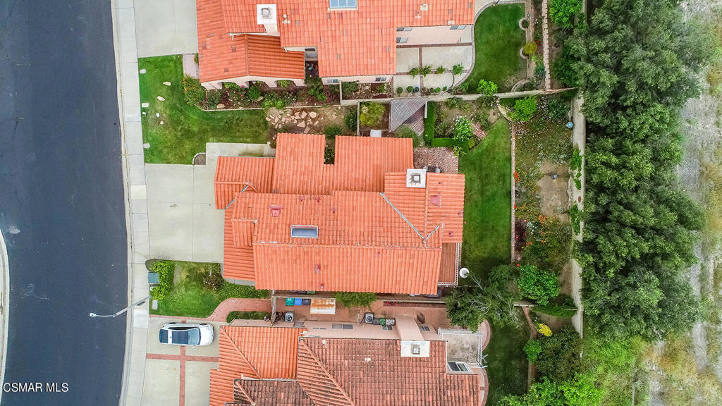 7176 University Drive