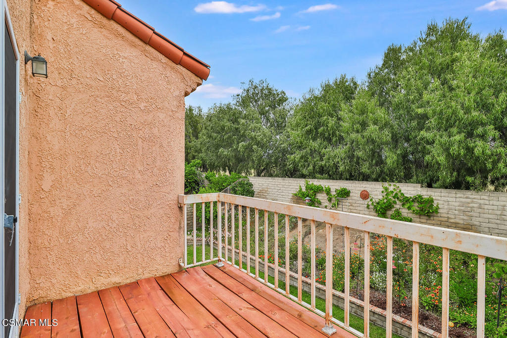 7176 University Drive