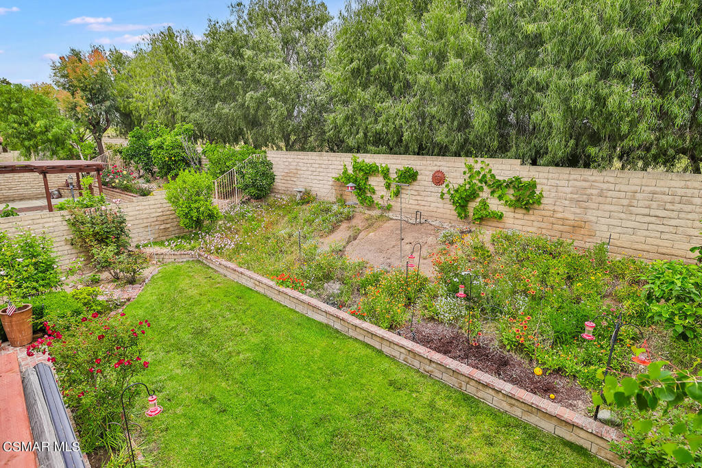 7176 University Drive