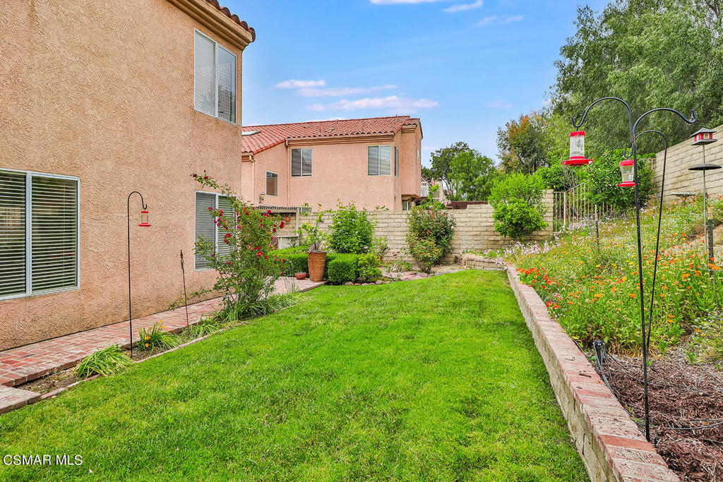 7176 University Drive