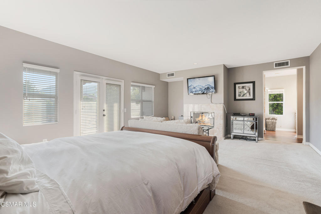 24263 Abbeywood Drive