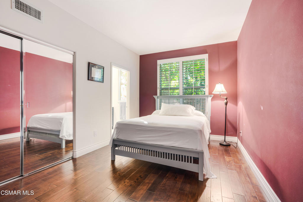 24263 Abbeywood Drive