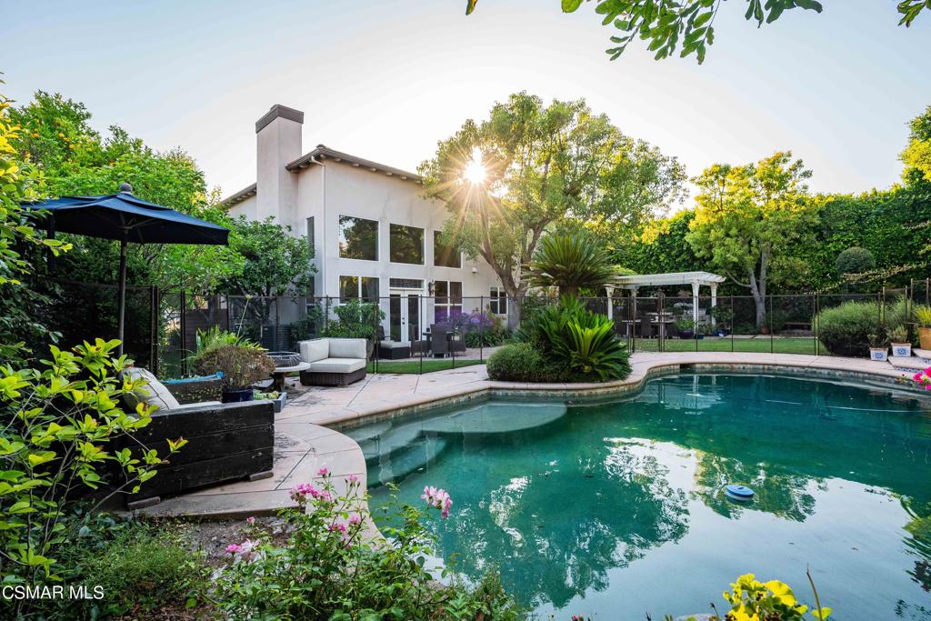 24263 Abbeywood Drive