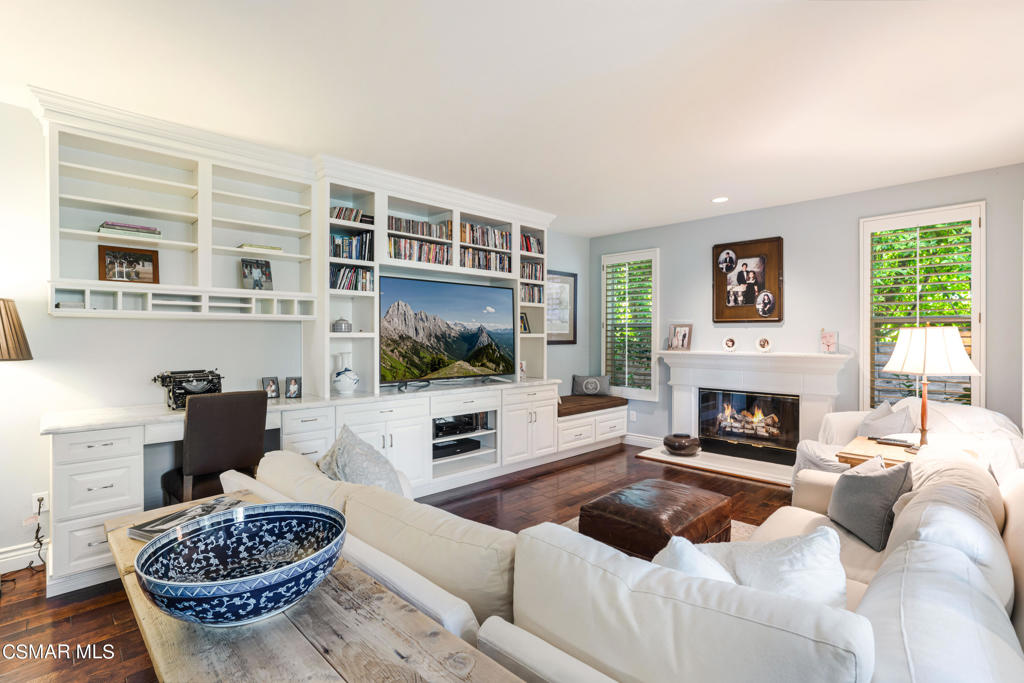 24263 Abbeywood Drive