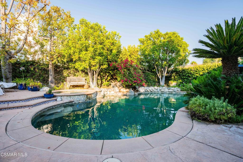 24263 Abbeywood Drive