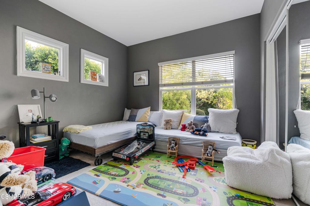 24263 Abbeywood Drive