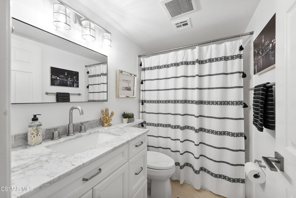 11556 Coralberry Court