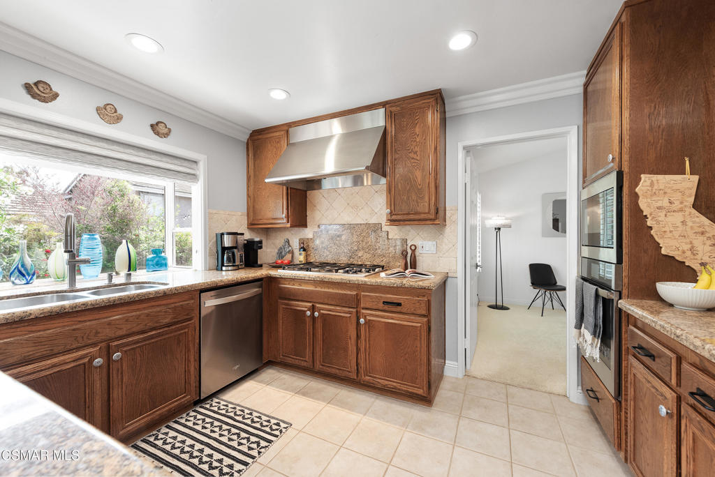 11556 Coralberry Court