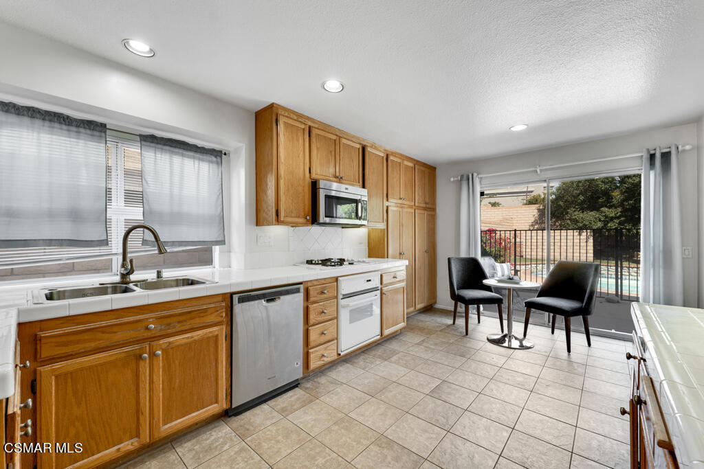 2676 Santa Ynez Avenue