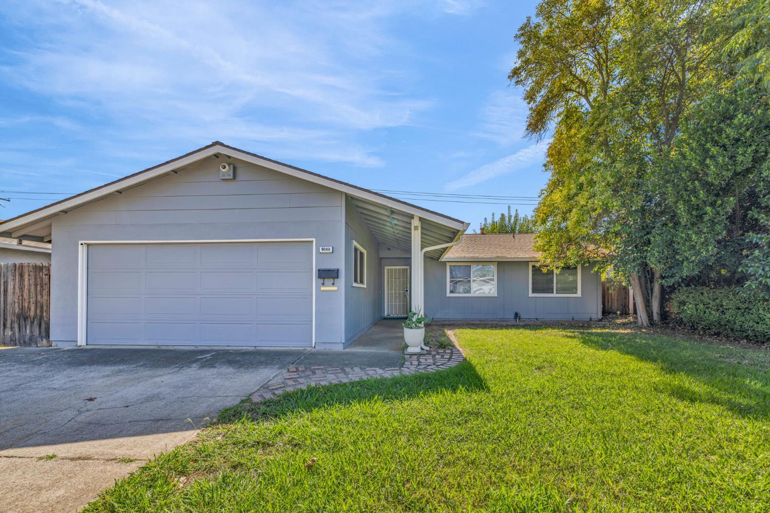 9048 Posada Way