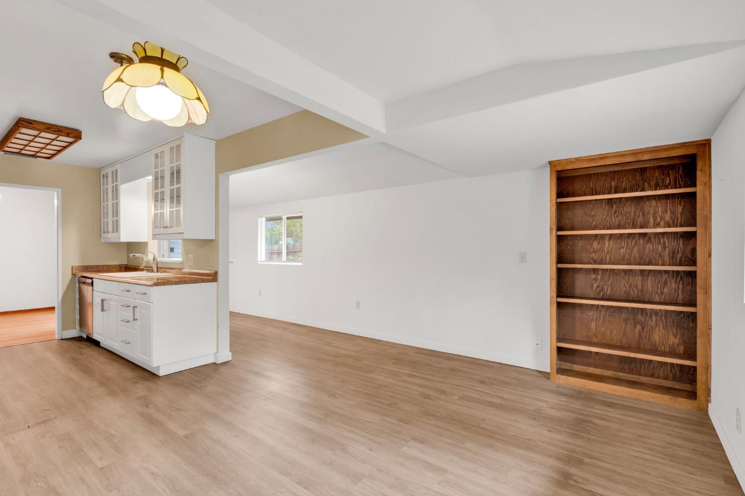 4516 Mcdonald Drive