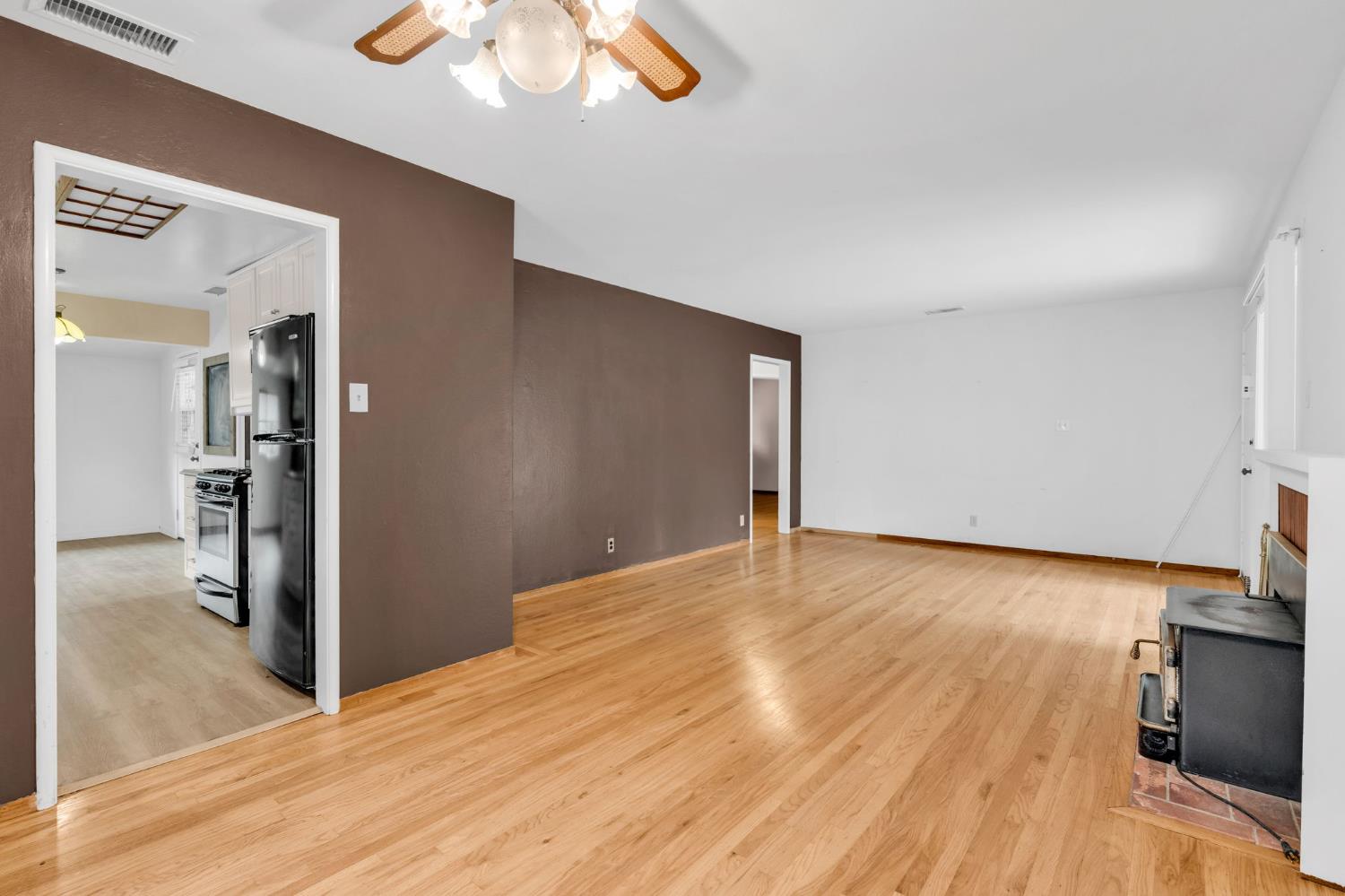 4516 Mcdonald Drive