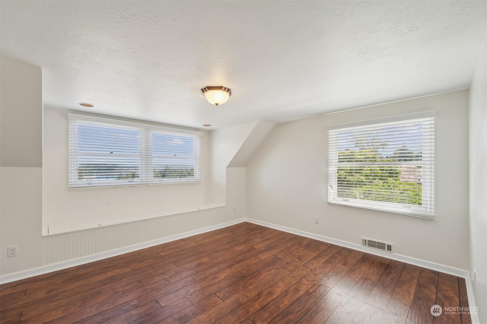 2469 N Lafayette Avenue
