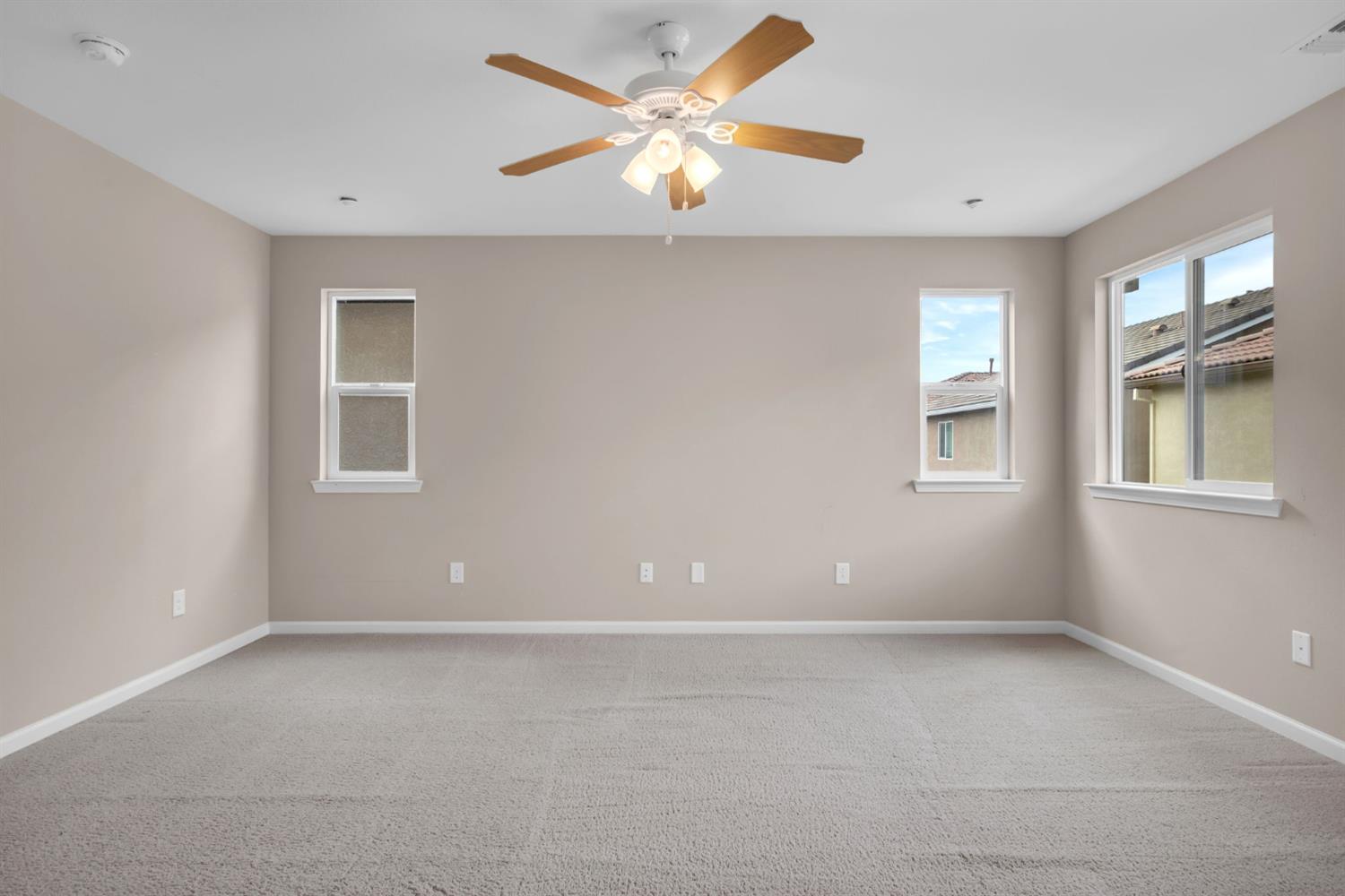 5439 Duck Walk Way