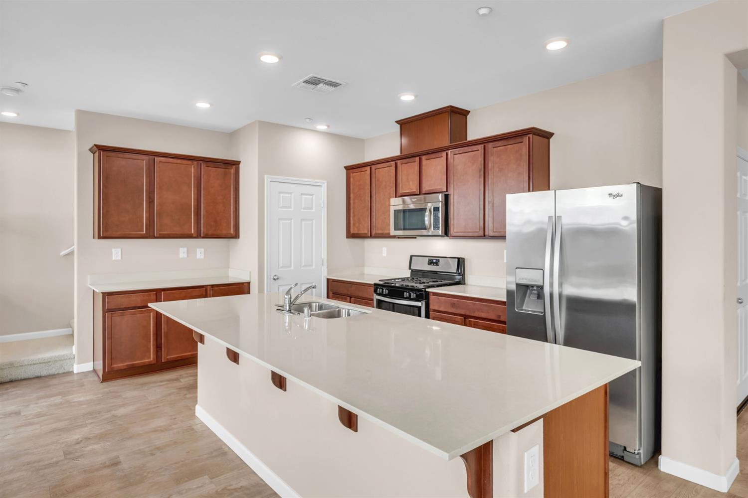 5439 Duck Walk Way