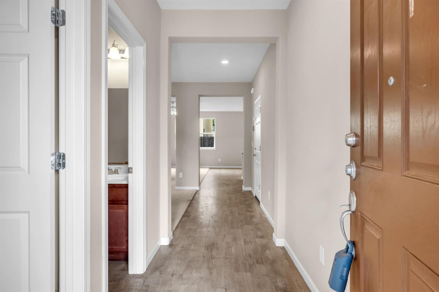 5439 Duck Walk Way