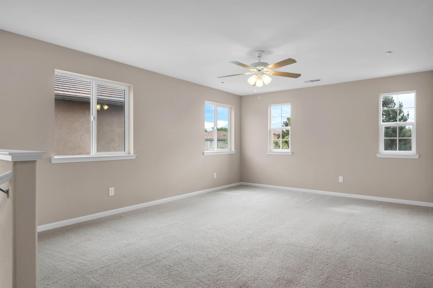 5439 Duck Walk Way