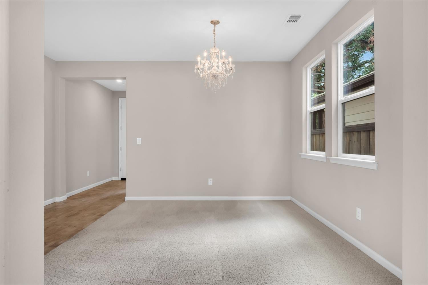 5439 Duck Walk Way