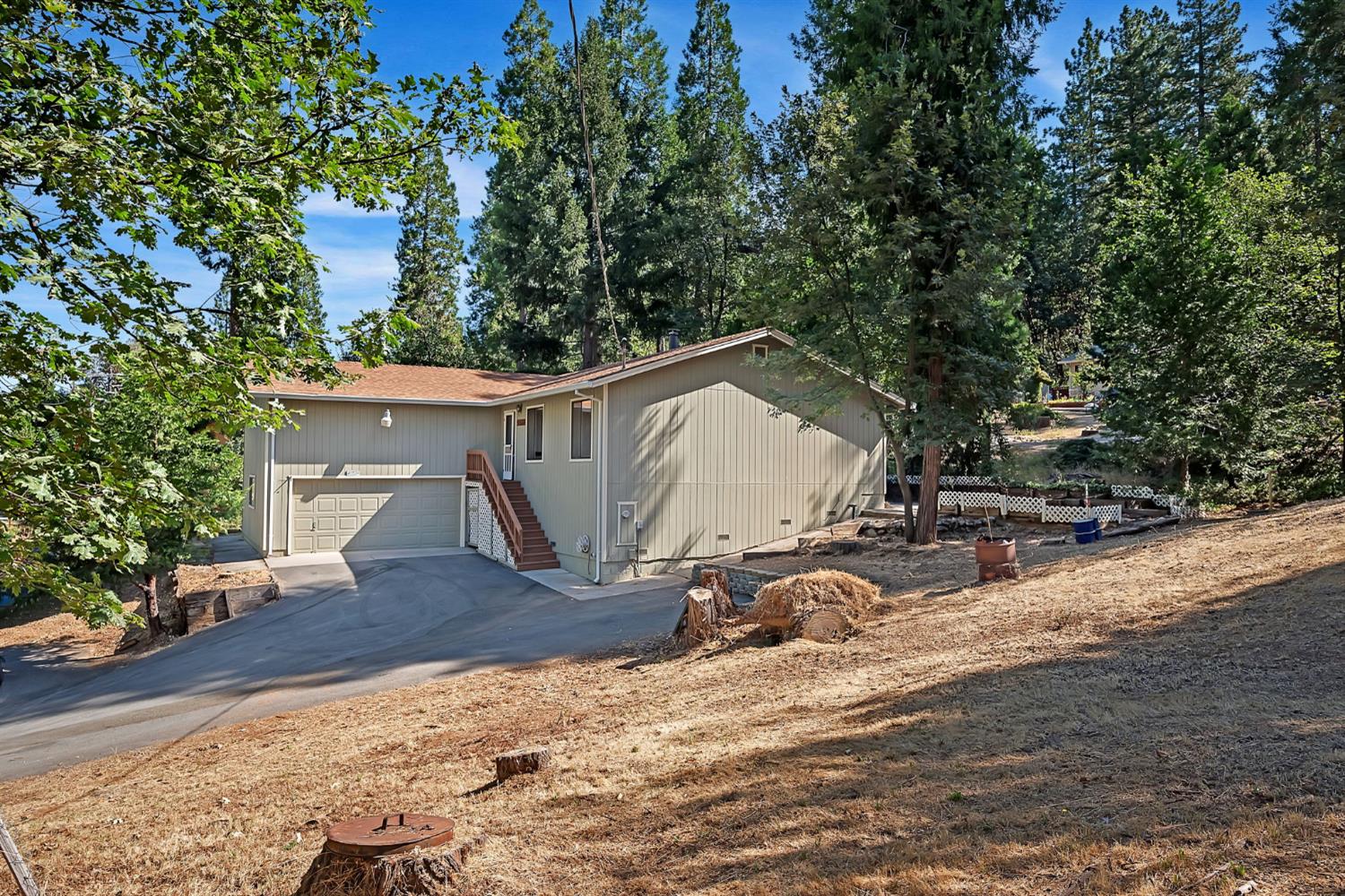 24854 Deadwood Court
