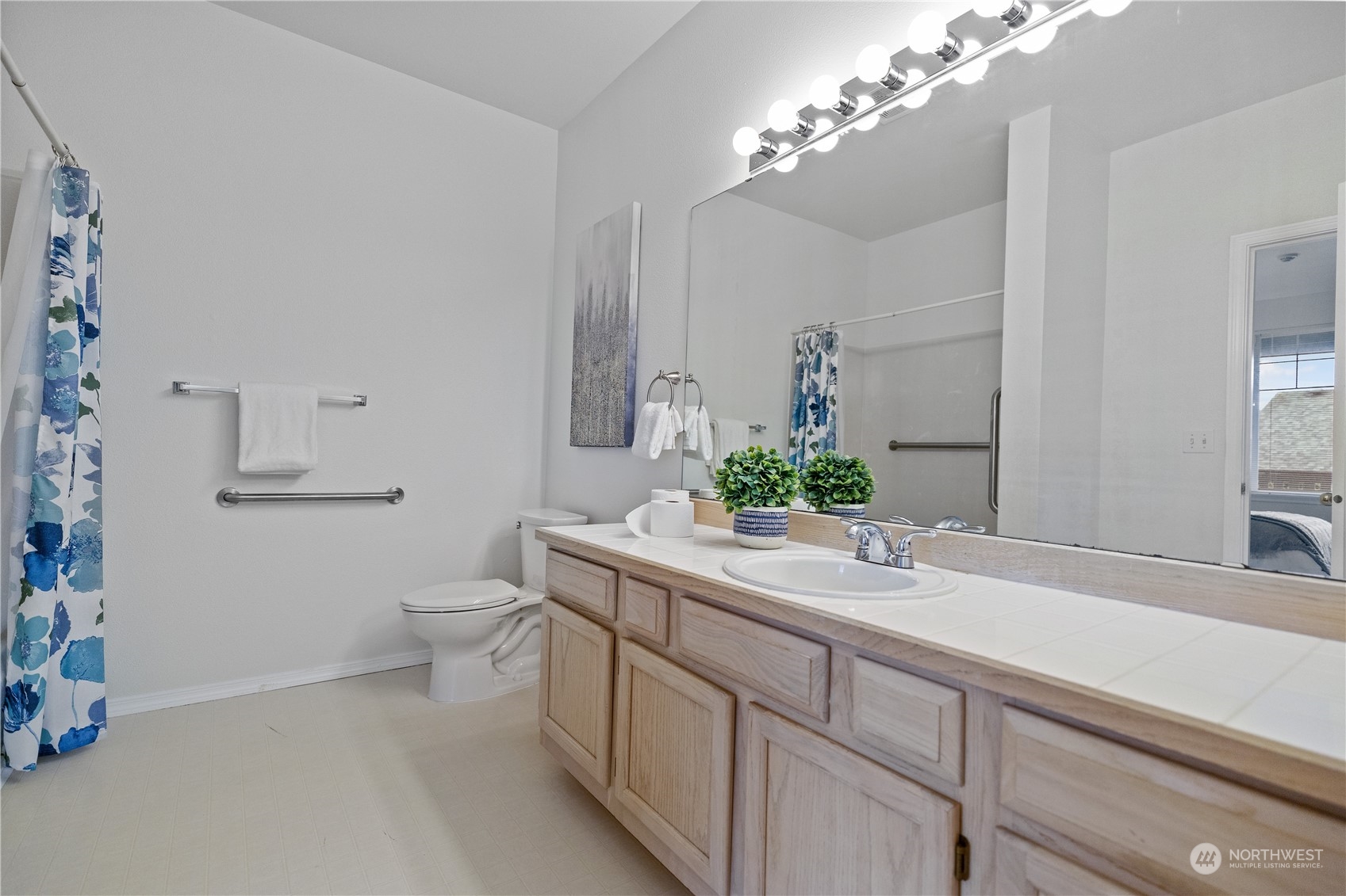 4132 Fieldstone Drive Unit: 102