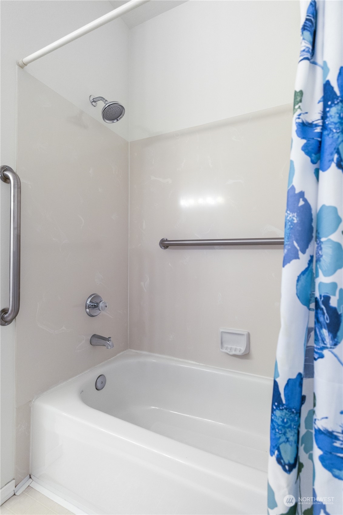 4132 Fieldstone Drive Unit: 102