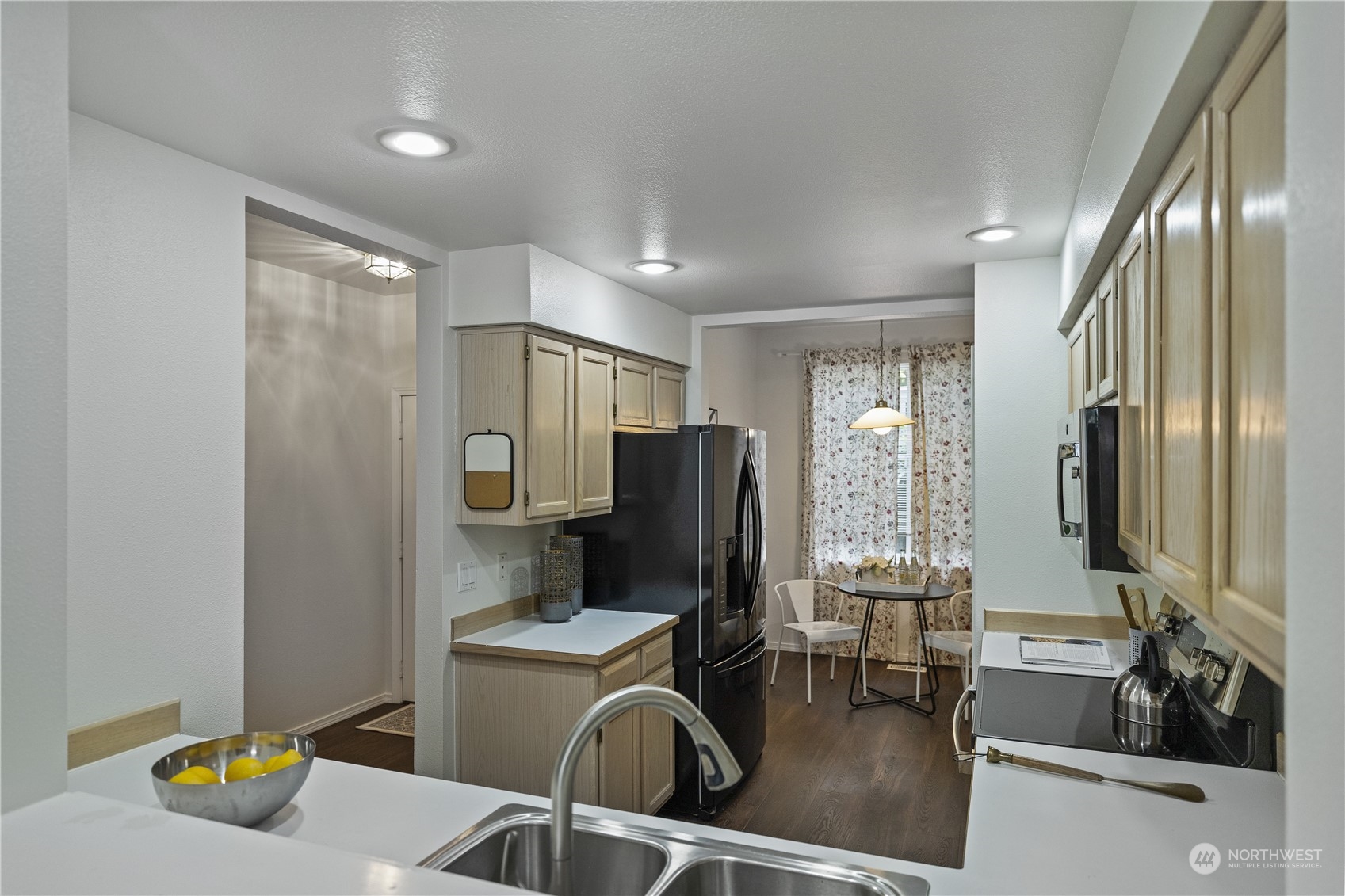 4132 Fieldstone Drive Unit: 102