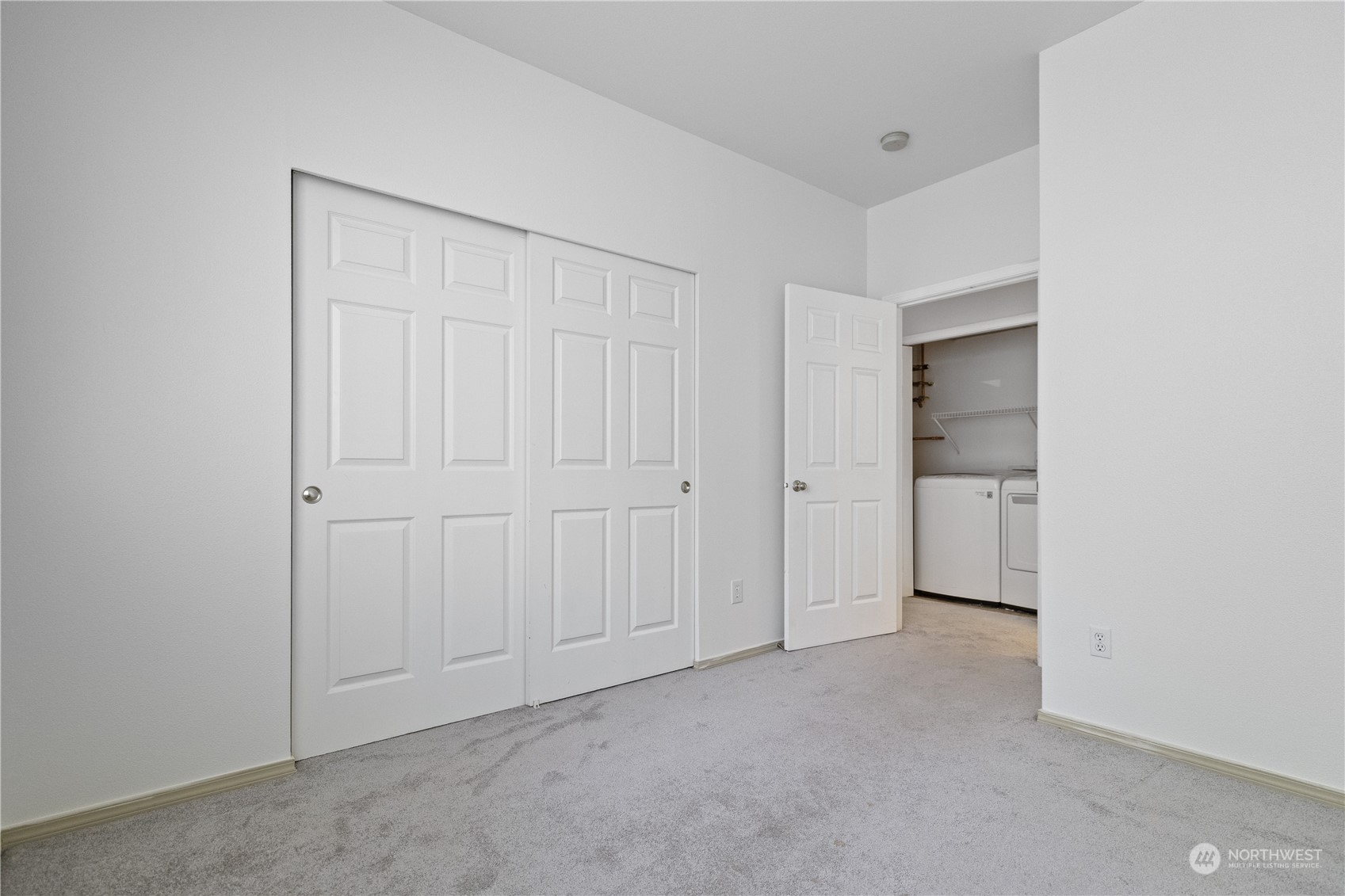 4132 Fieldstone Drive Unit: 102