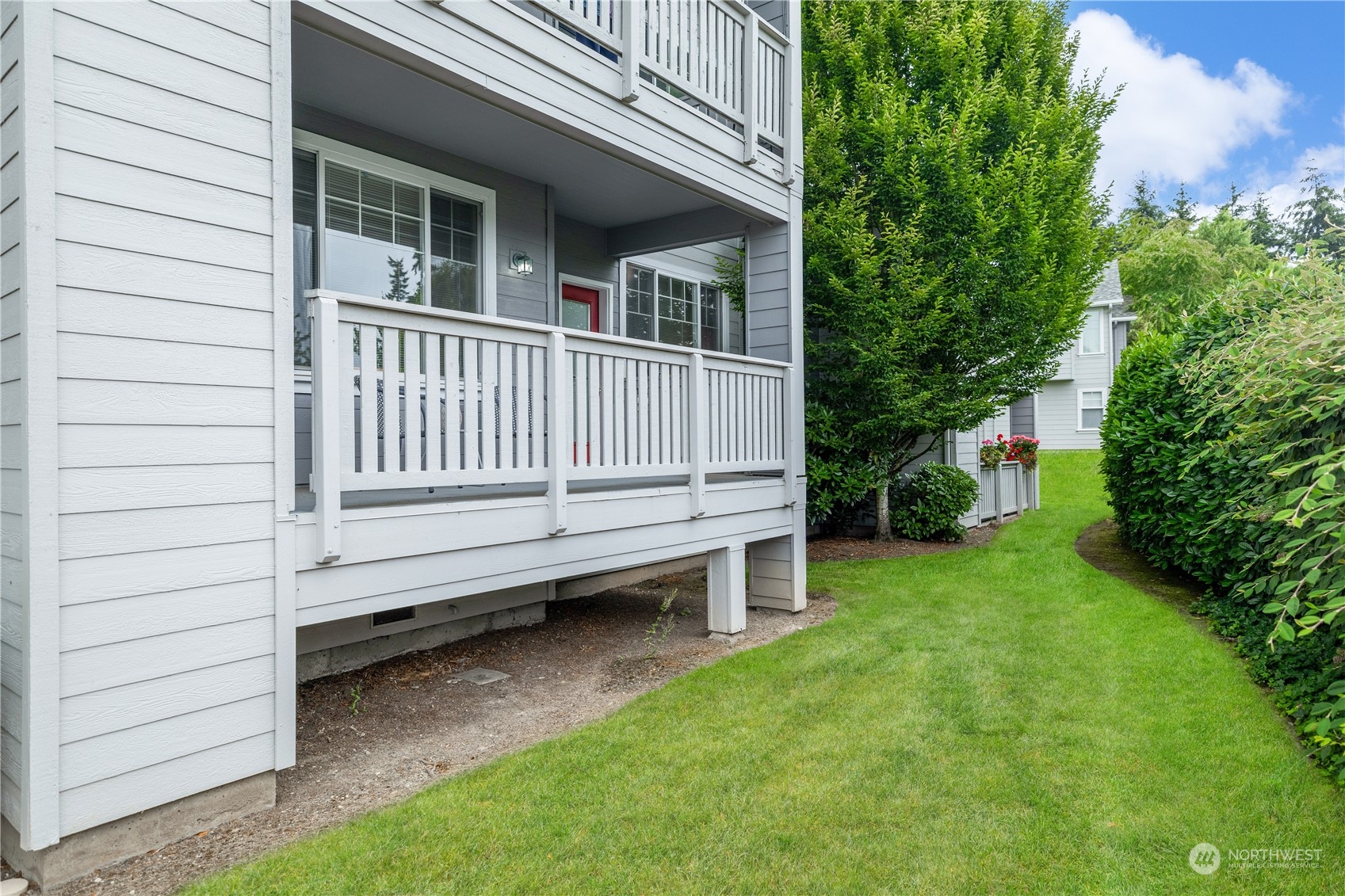 4132 Fieldstone Drive Unit: 102