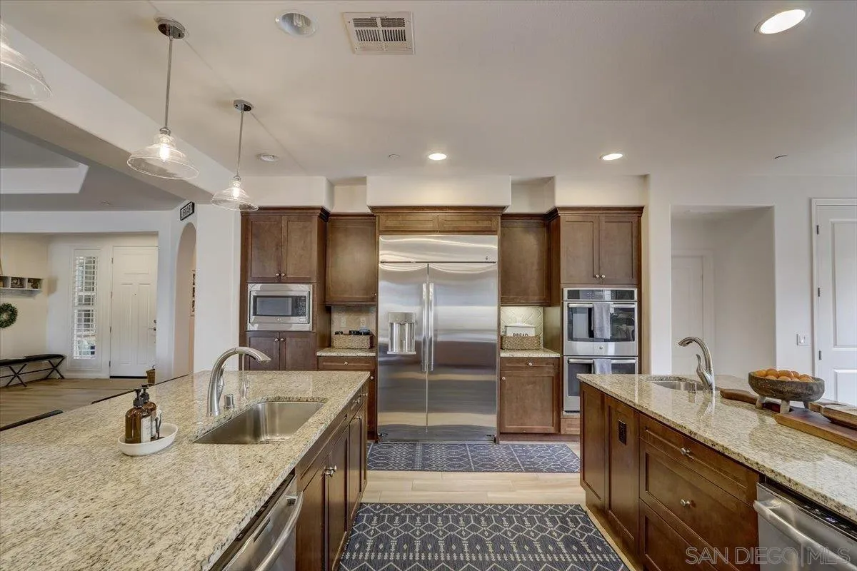 5620 Rancho Del Caballo