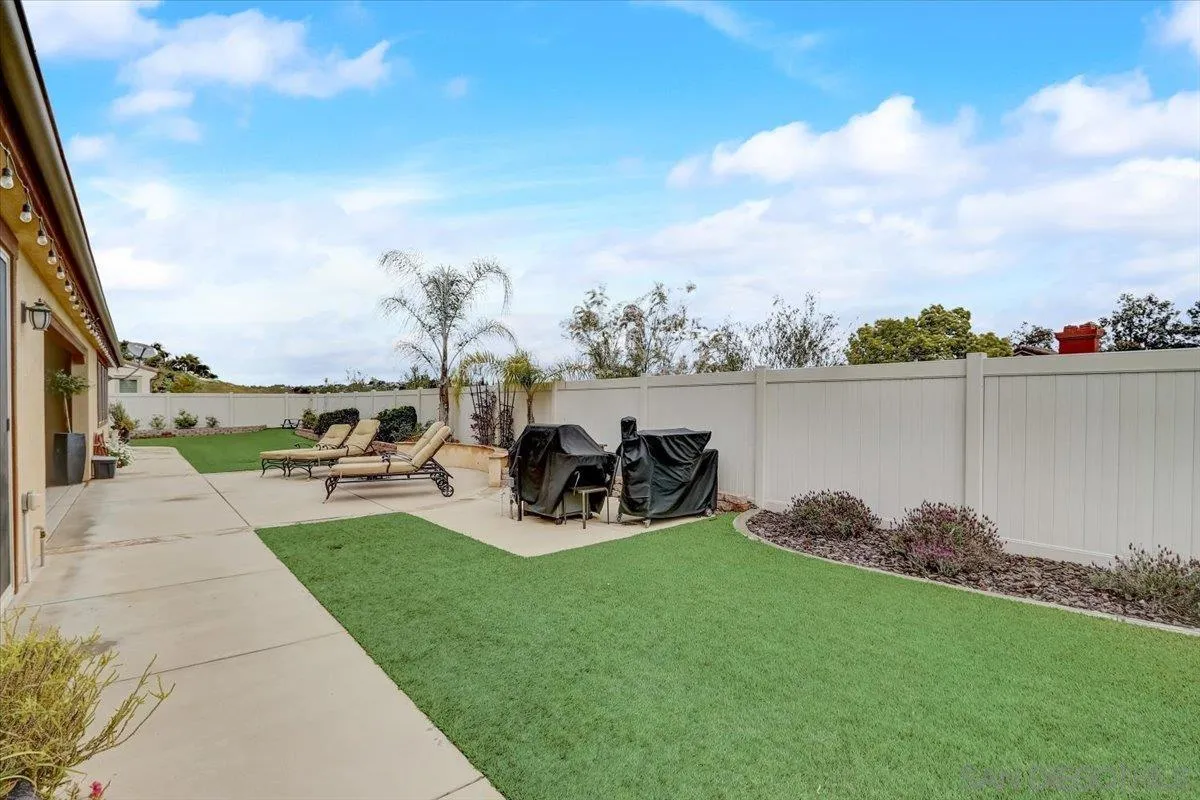 5620 Rancho Del Caballo