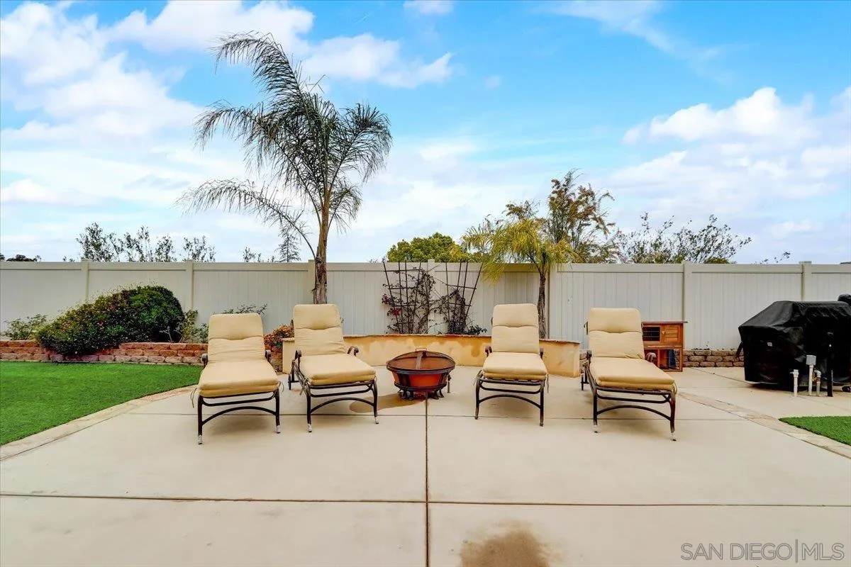 5620 Rancho Del Caballo