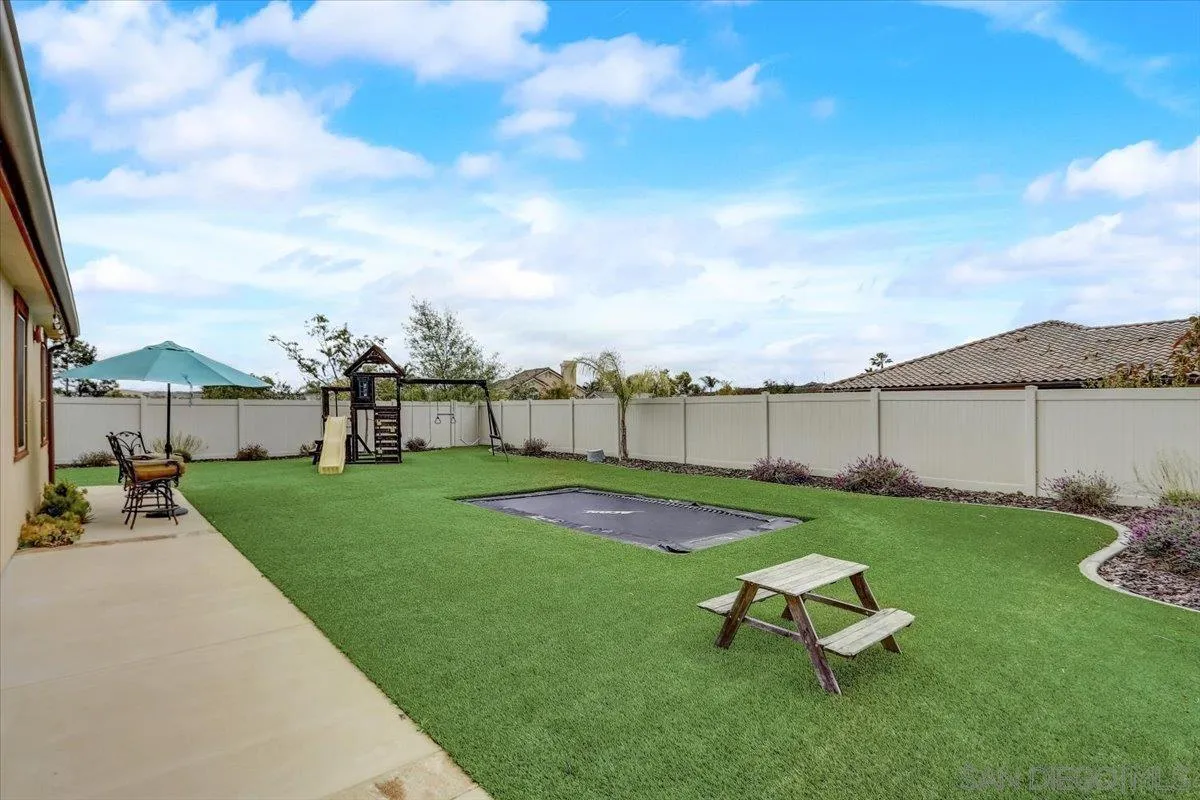 5620 Rancho Del Caballo