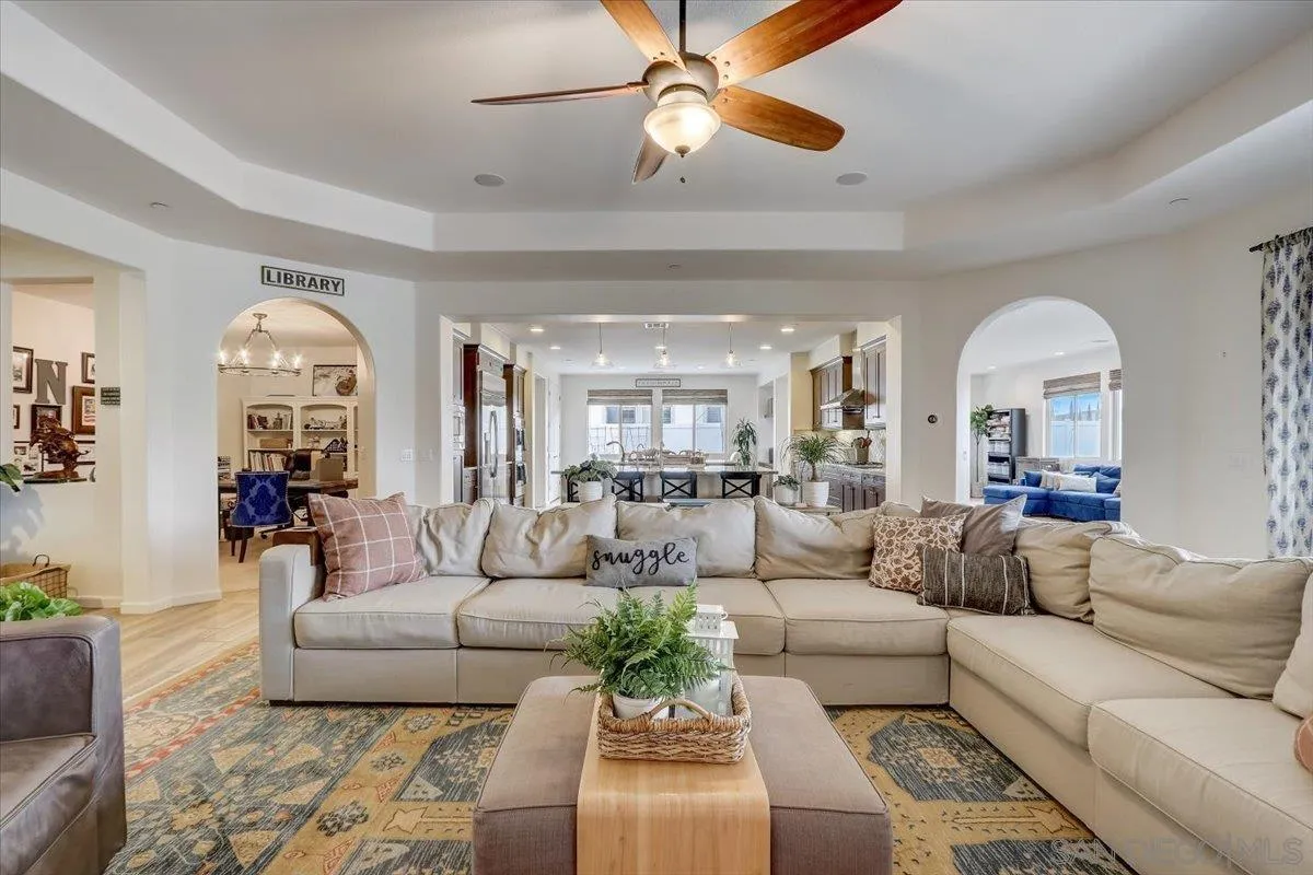 5620 Rancho Del Caballo